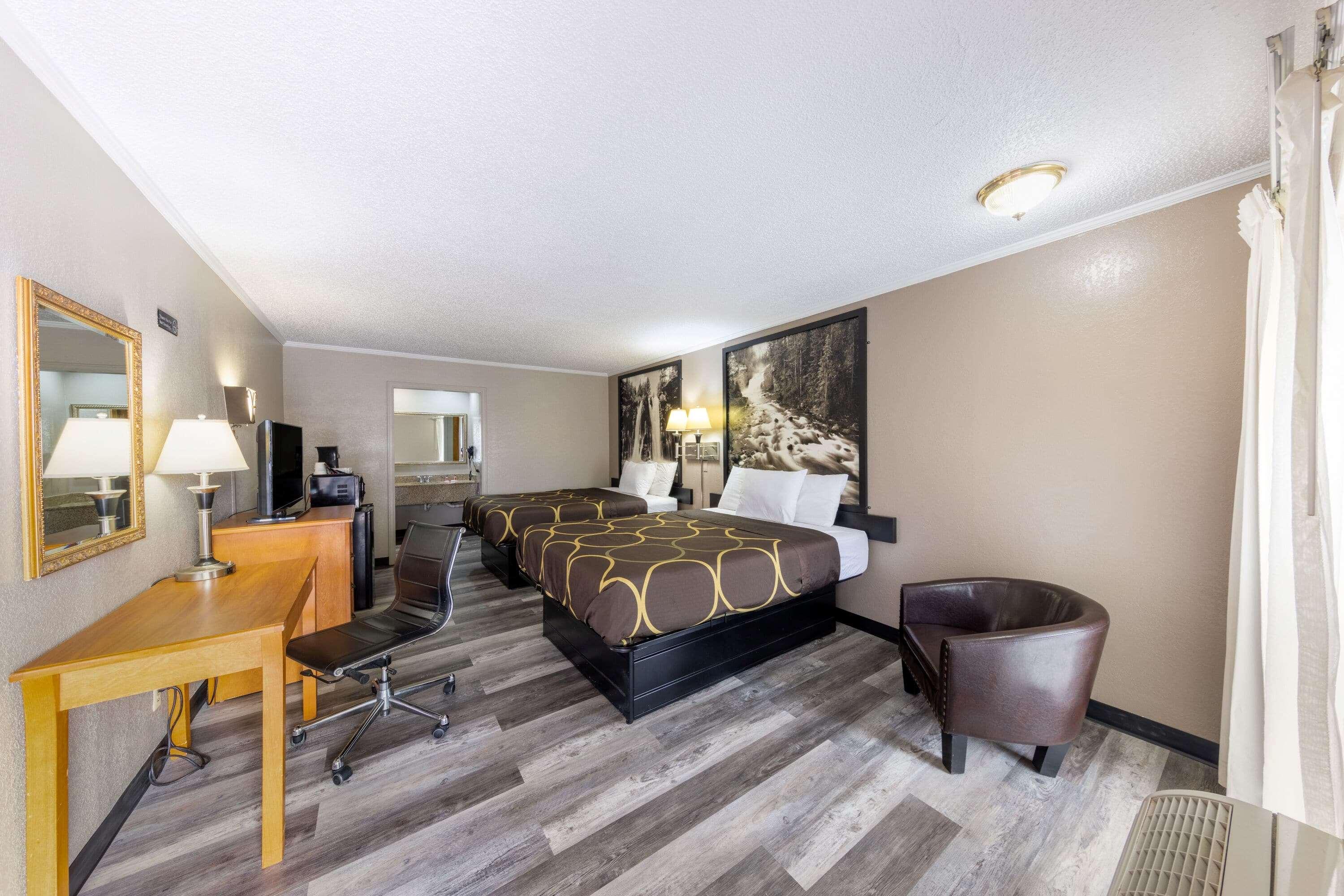 Super 8 By Wyndham Kansas City Airport North Kültér fotó